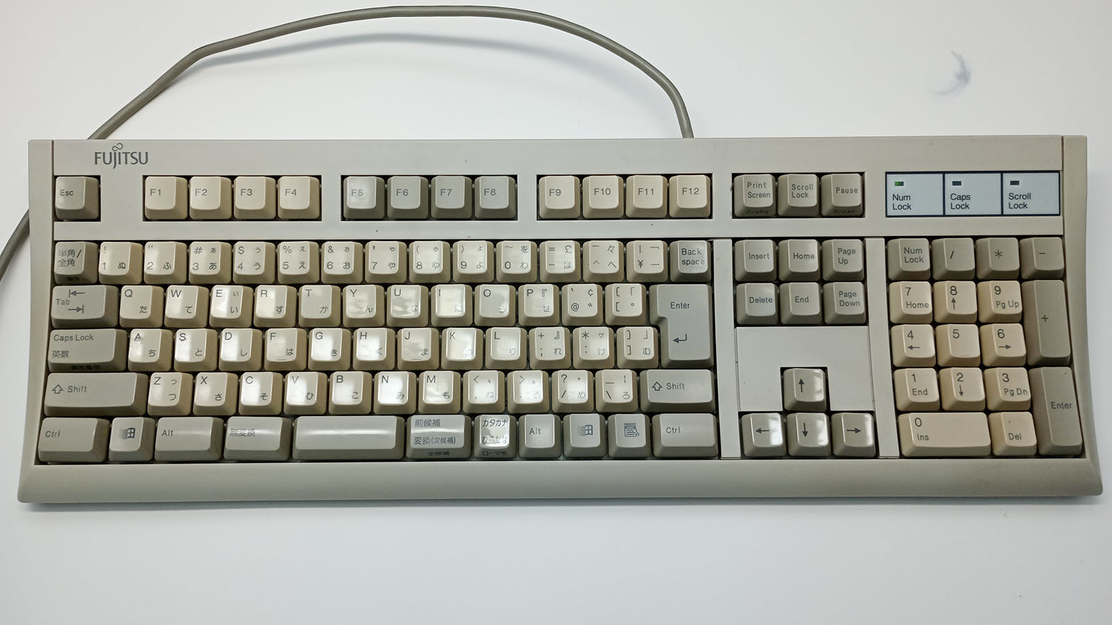 パソコンキーボード Fujitsu FMV-KB322 分解掃除 メモ